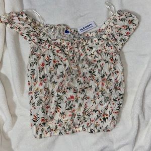 Puff-Sleeved cropped Floral print blouse